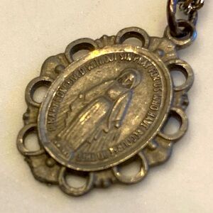 Vintage Miraculous Medal Pendant On 18 Inch Chain